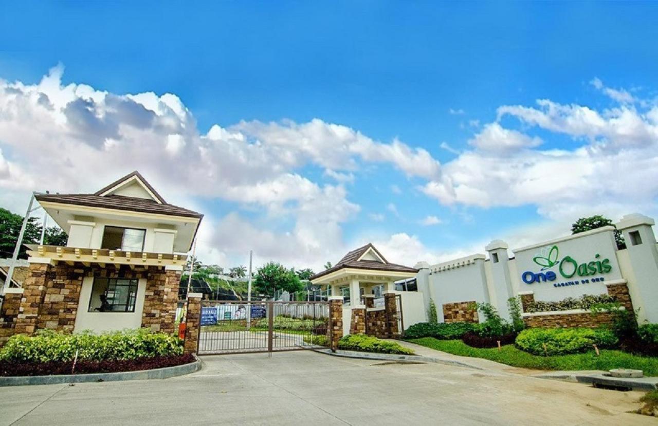 One Oasis Apartment Cdo Cagayan de Oro Buitenkant foto